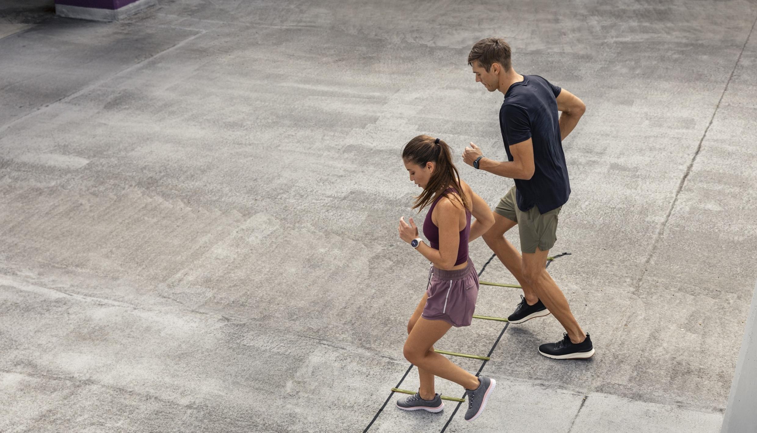 couple exercising