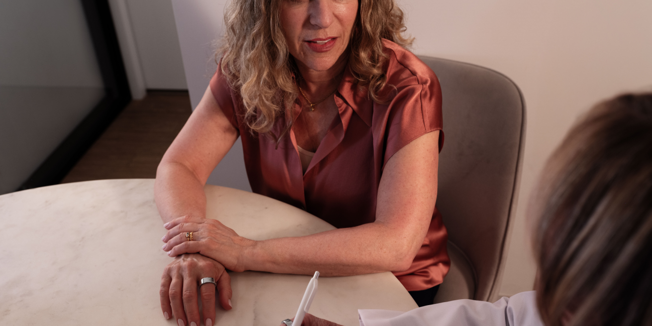 women having a conversation